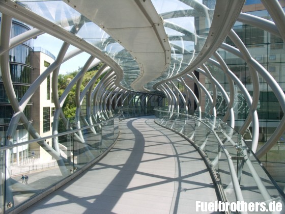 Sexy pedestrian bridge in Edinburgh